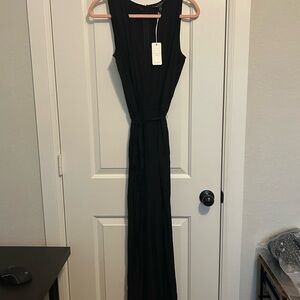 Grade and gather Black Sleeveless jumpsuit